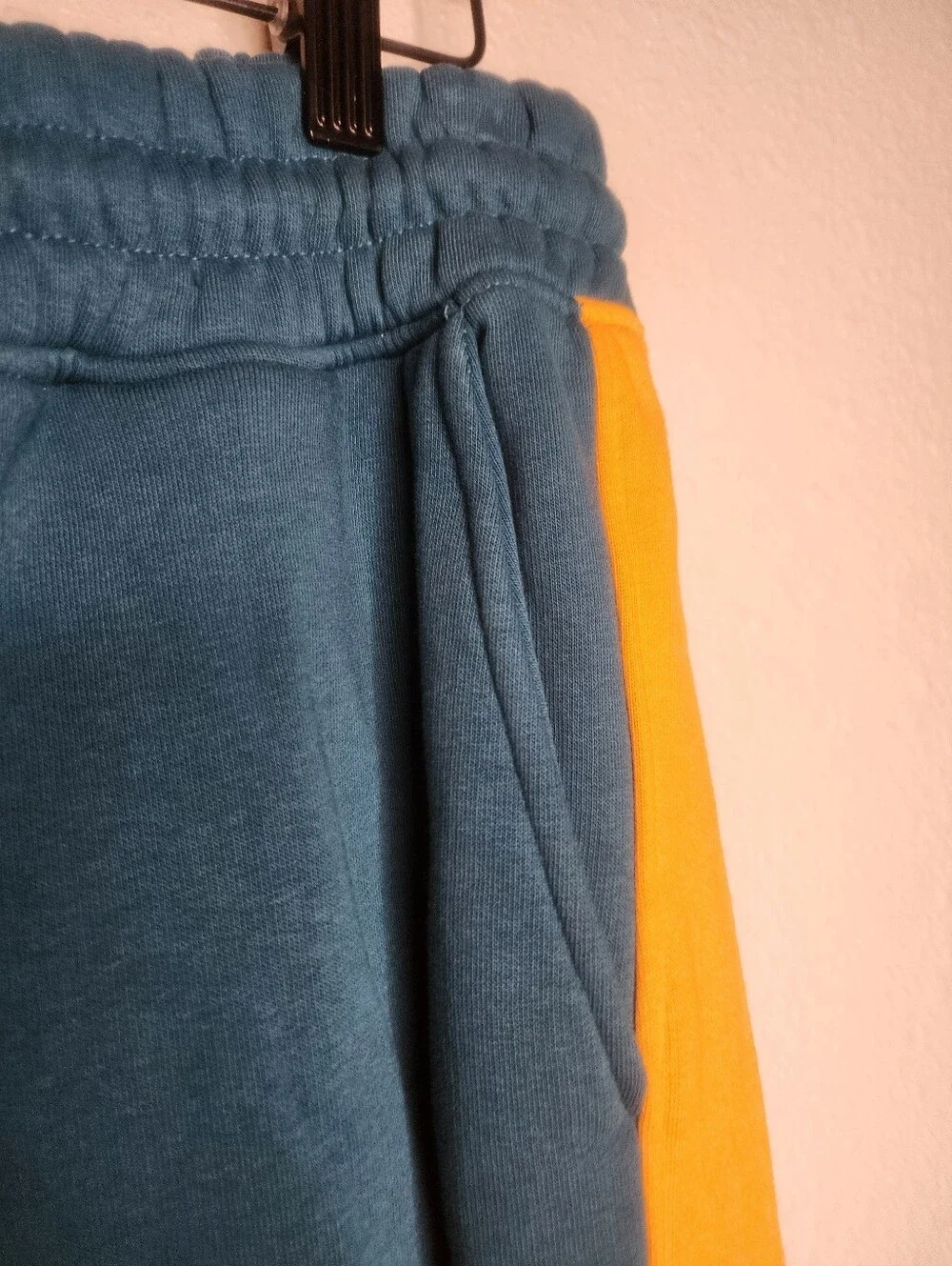Topman Oversized Color Block Jogger in Teal Size M